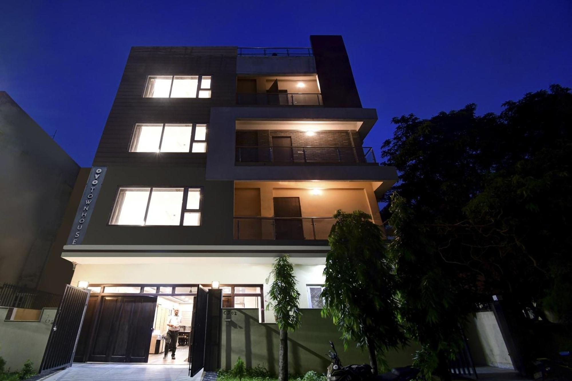 Super Townhouse All In One Kalkutta Exterior foto
