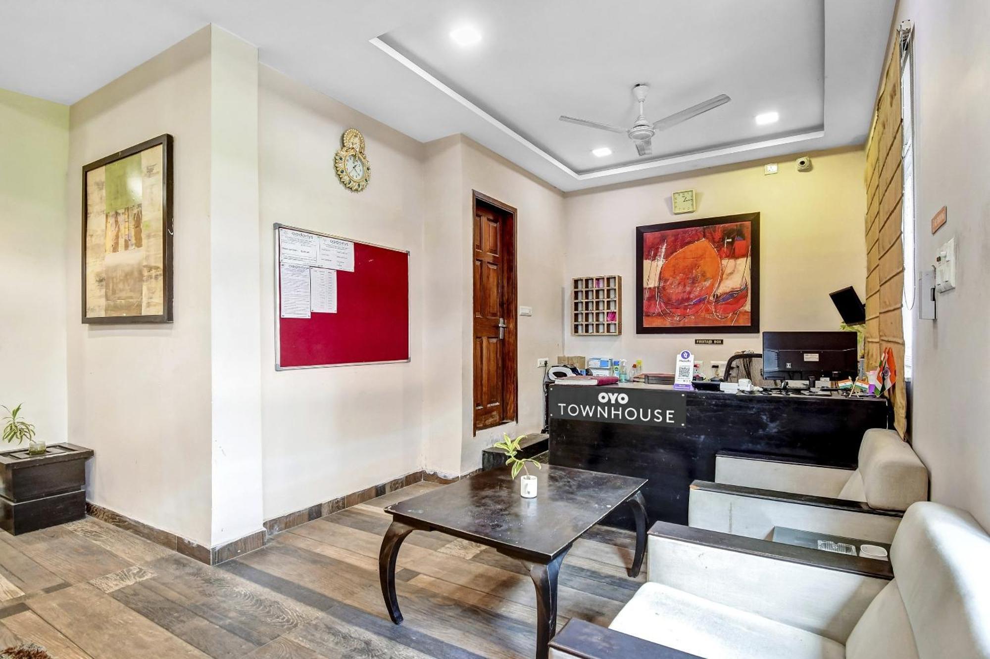 Super Townhouse All In One Kalkutta Exterior foto