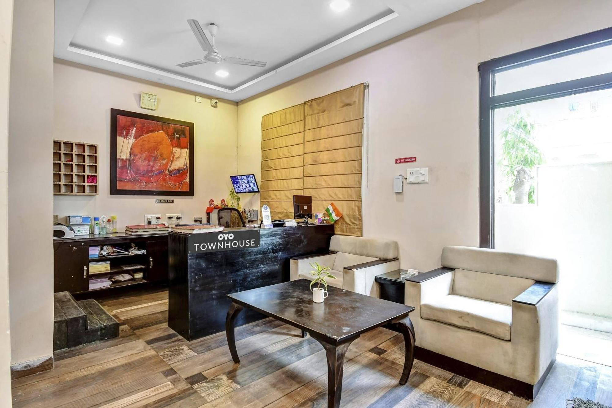Super Townhouse All In One Kalkutta Exterior foto